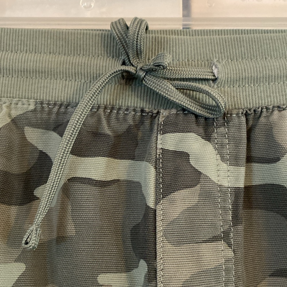 Camouflage Joggers - Picture 3 of 8
